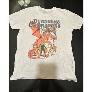 Vintage Dungeons And Dragons T Shirt Medium White Distressed Graphic Fantasy Tee